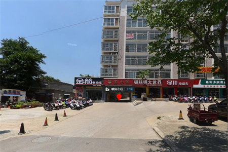 古台名城3室1厅1卫94m2精装修送储藏室